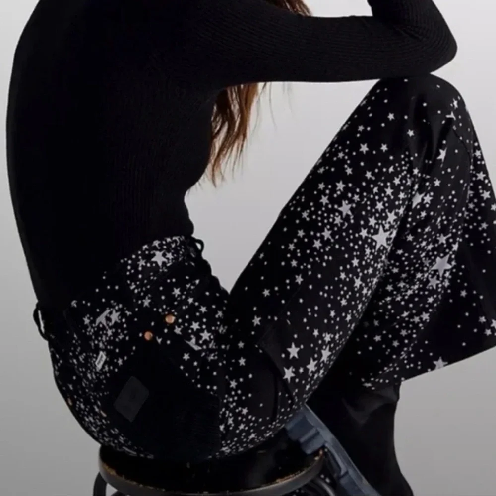 Wrangler x Free People Wanderer High Rise Flare Jeans Star Struck Black — 27/34 - Picture 4 of 15